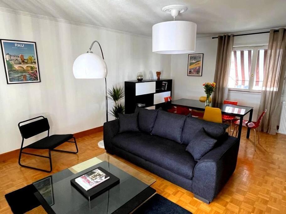 Pau Centre Vue Sur Les Pyrenees Pour 2 Nuits Au Minimum Apartman Kültér fotó